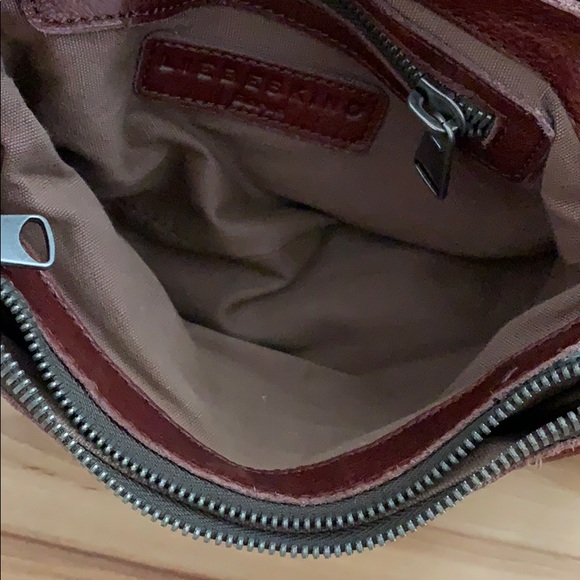 Liebeskind 2 Tone Leather Crossbody - Picture 4 of 11